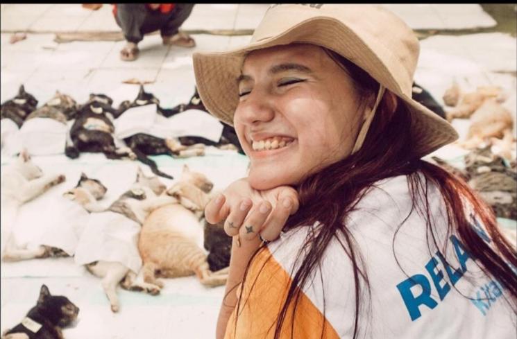 relawan peduli hewan